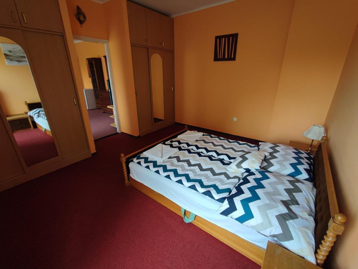 Hotel Beke Sziget Komló Esterno foto